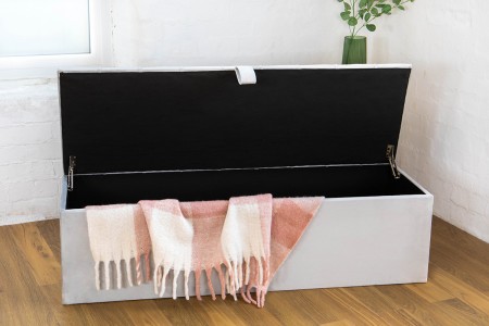 Linear Upholstered Ottoman Blanket Box
